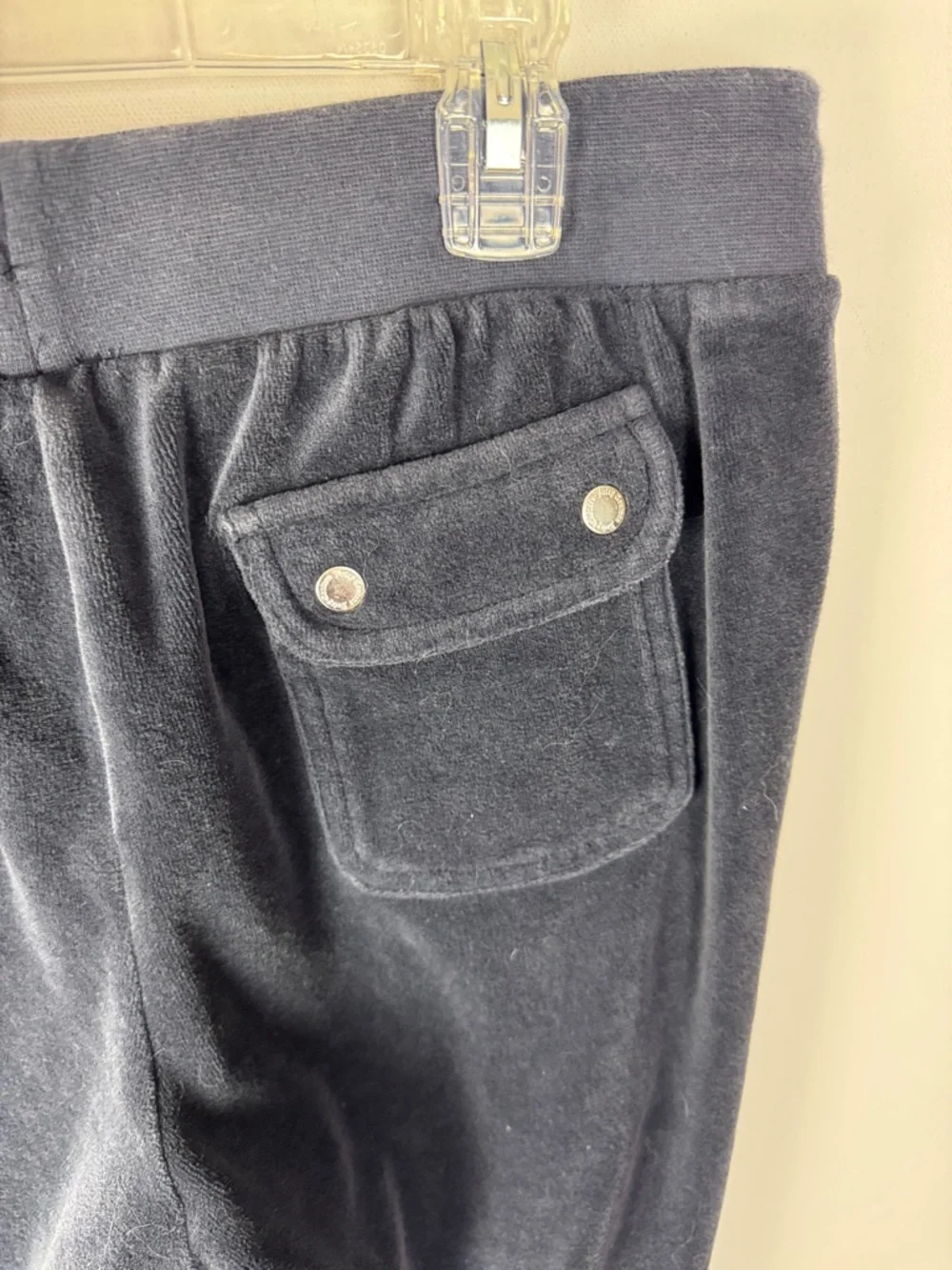 Juicy Couture Sweats - Women’s Medium - Picture 3 of 4